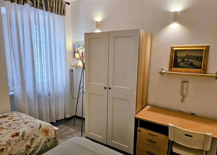 Casa Vittorio 아파트 수트리